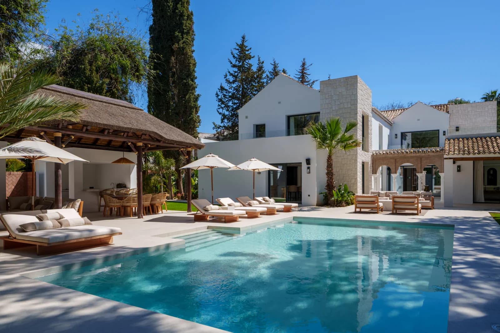 Las Palmeras, Marbella
